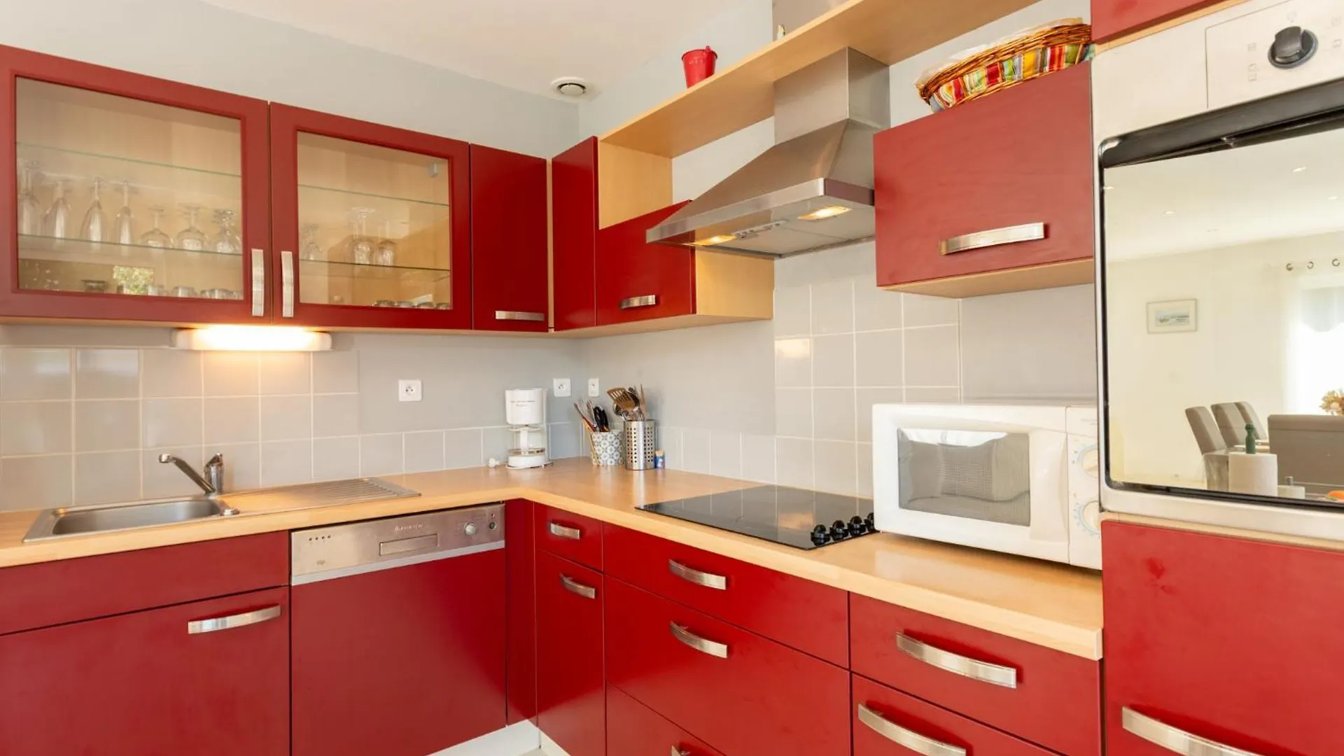 Holiday Home Les Embruns By Interhome Cancale